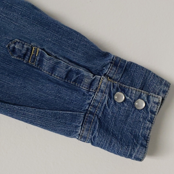 Levi's cropped denim shirt - Picture 12 of 16